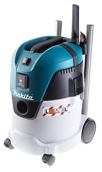   Makita VC2512L