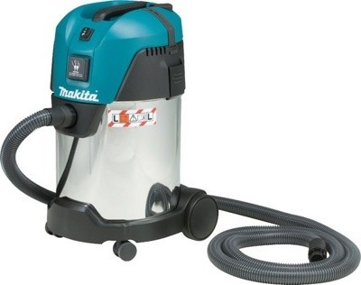   Makita VC3011L